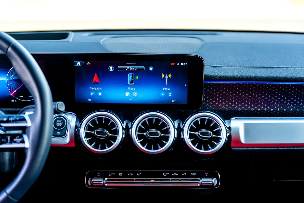 Mercedes GLB250 4Matic Under Warranty  Service Package — 12