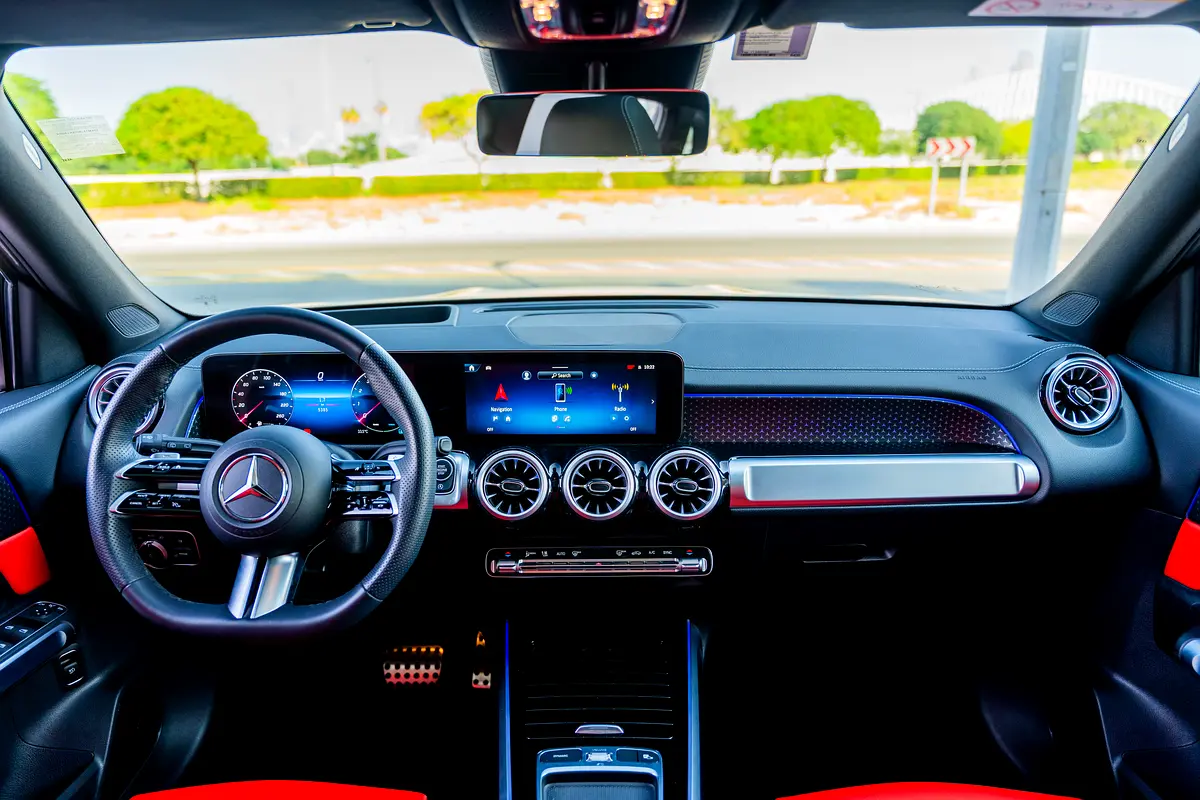 Mercedes GLB250 4Matic Under Warranty  Service Package — 11